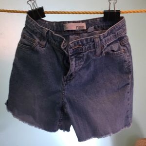 Cutoff shorts